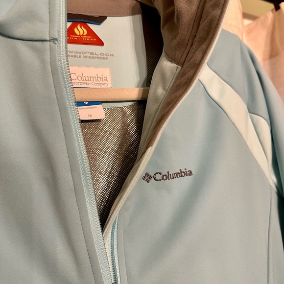 Women’s Columbia Omni-Heat Jacket - Picture 2 of 3